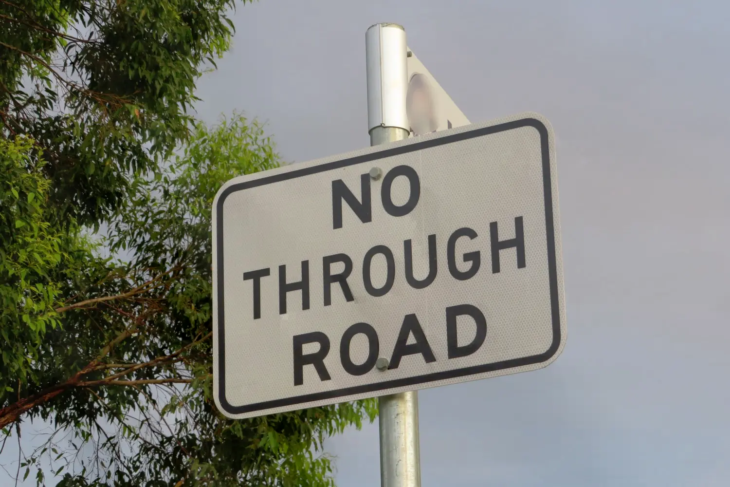 A Clearly Visible No Through Road Sign